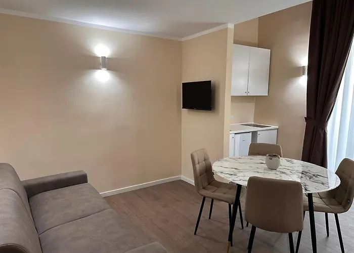 Appartement Del Conte - *